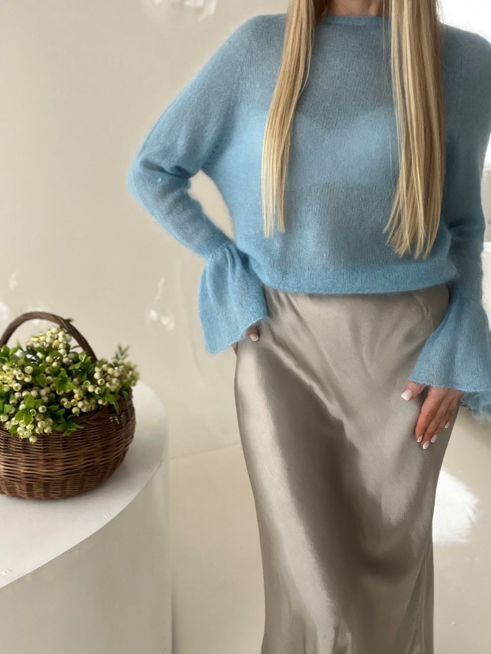 MOHĒRAS DŽEMPERIS MAIGS UN PŪKAINS