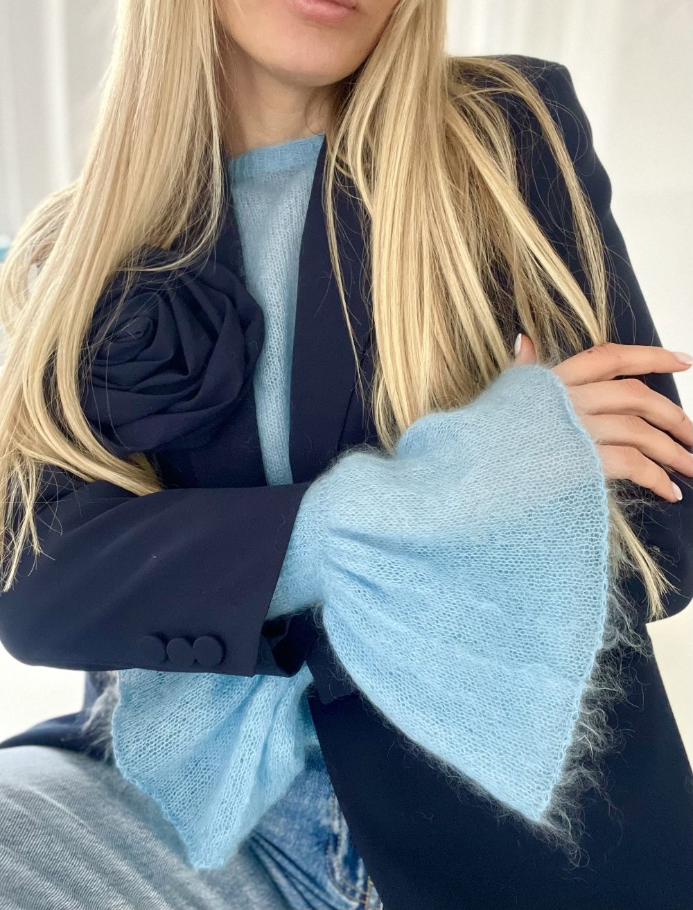 TUMŠI ZILA  , BRŪNA ŽAKETE AR ZIEDU