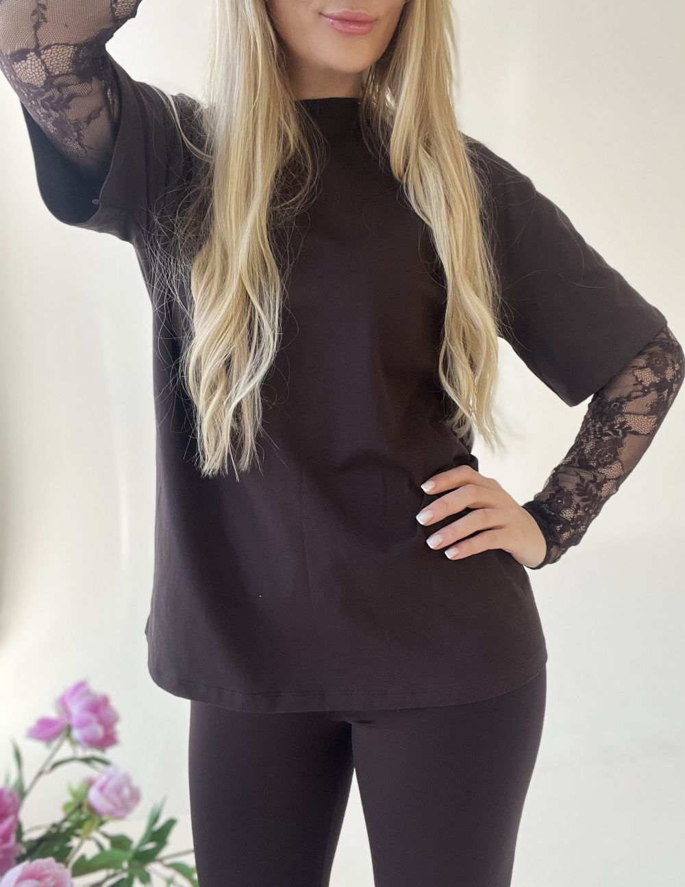 KOKVILNAS T- KREKLS AR MEŽĢĪŅU ROKĀM