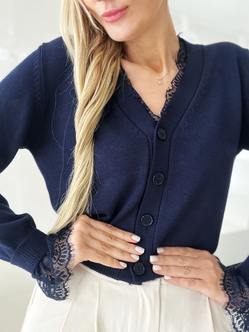 100% KOKVILNAS JACIŅA AR MEŽĢĪNI