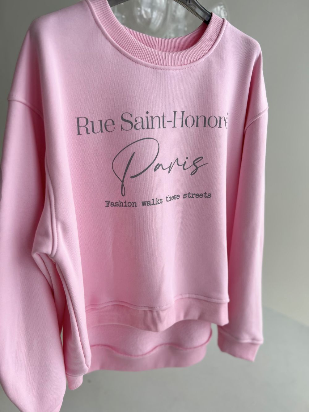 KOKVILNAS DŽEMPERIS MAIGUMS SARKANĀ UN ROZĀ TONĪ