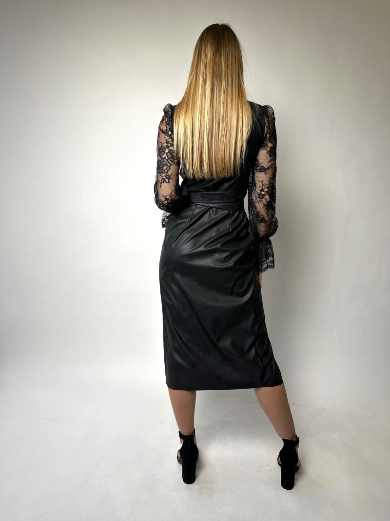 Black artificial leather dress / Robe