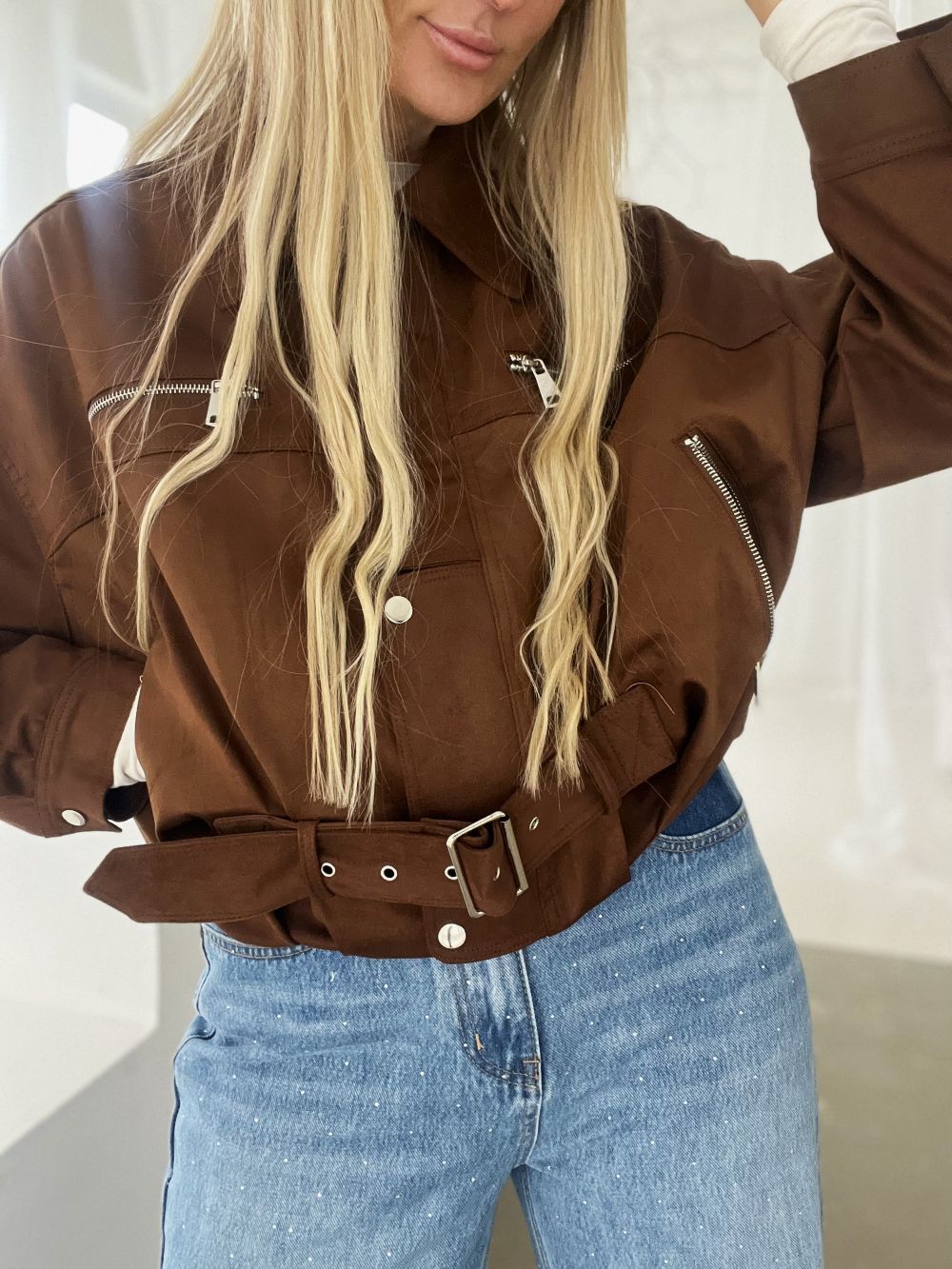 ZAMŠA JAKA TUMŠI BRŪNA