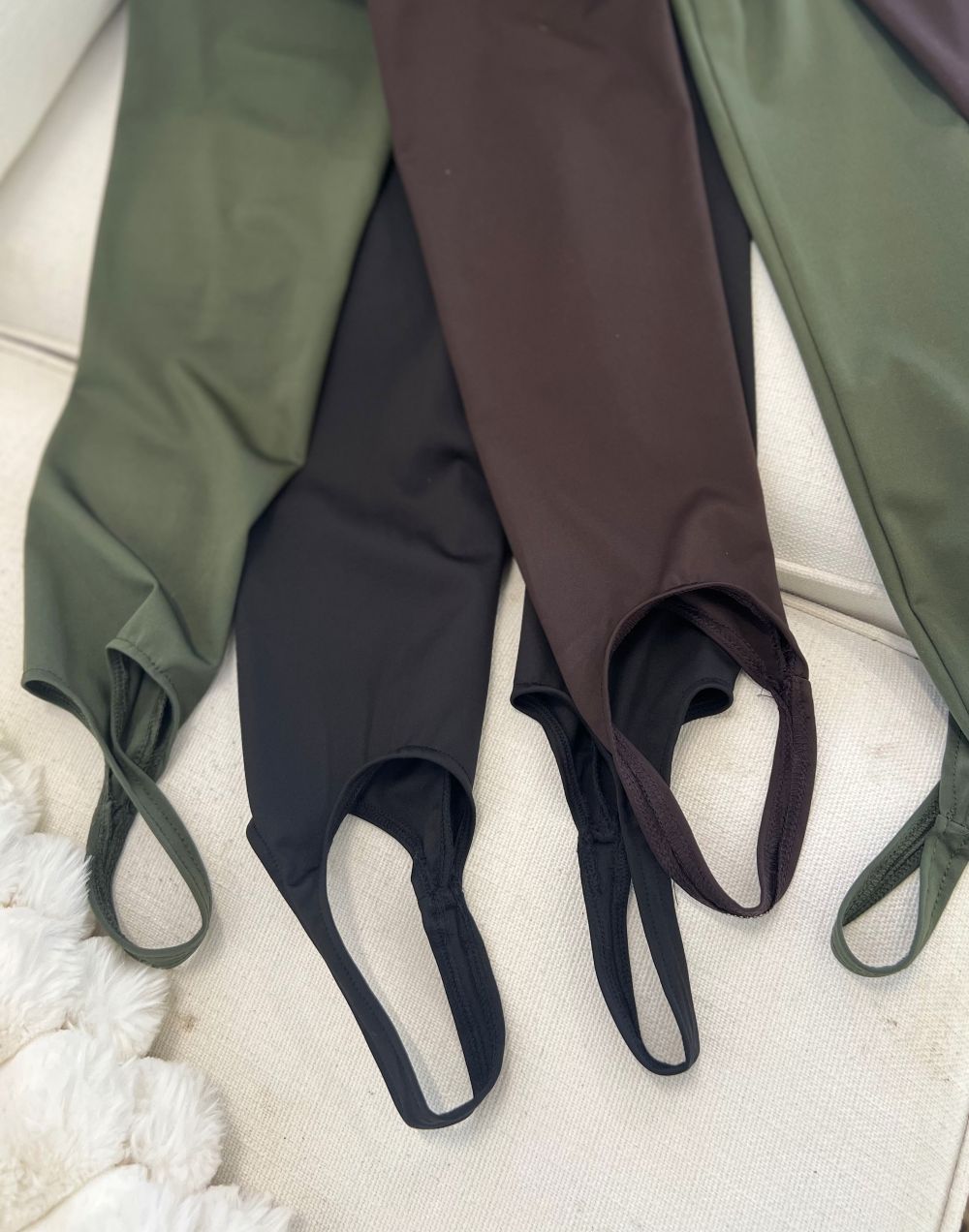 LEGINGI BĒŠI  / BRŪNI / OLĪVZAĻI