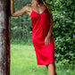Sarkana Satīna kleita uz lencītēm