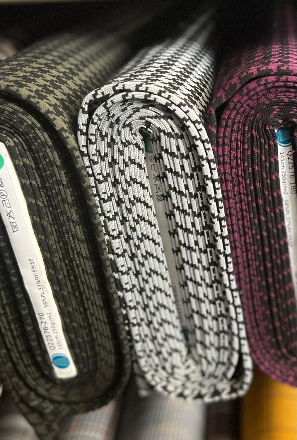 TUMŠI ZILAS BIKSES - RITMA STILS